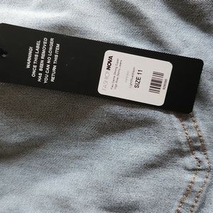 FASHION NOVA jeans